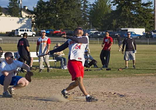 Custom Softball Jerseys: Design Ideas for Teams and Leagues